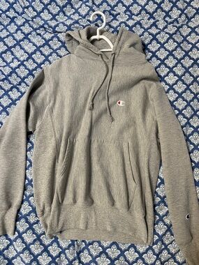 Champion Gray Pullover Hoodie with Small Logo